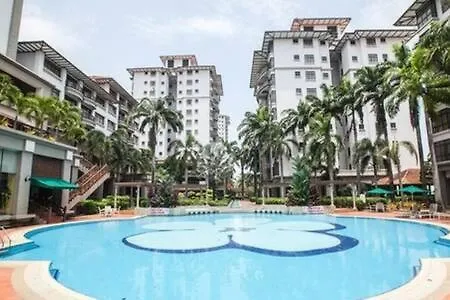 Mahkota Hotel Apartment Melaka Exterior photo